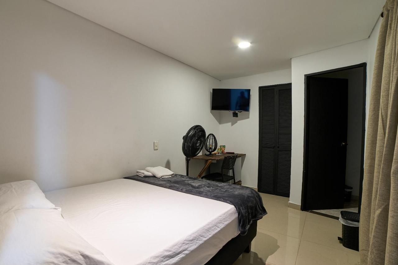Farum Hotel Medellin Exterior photo