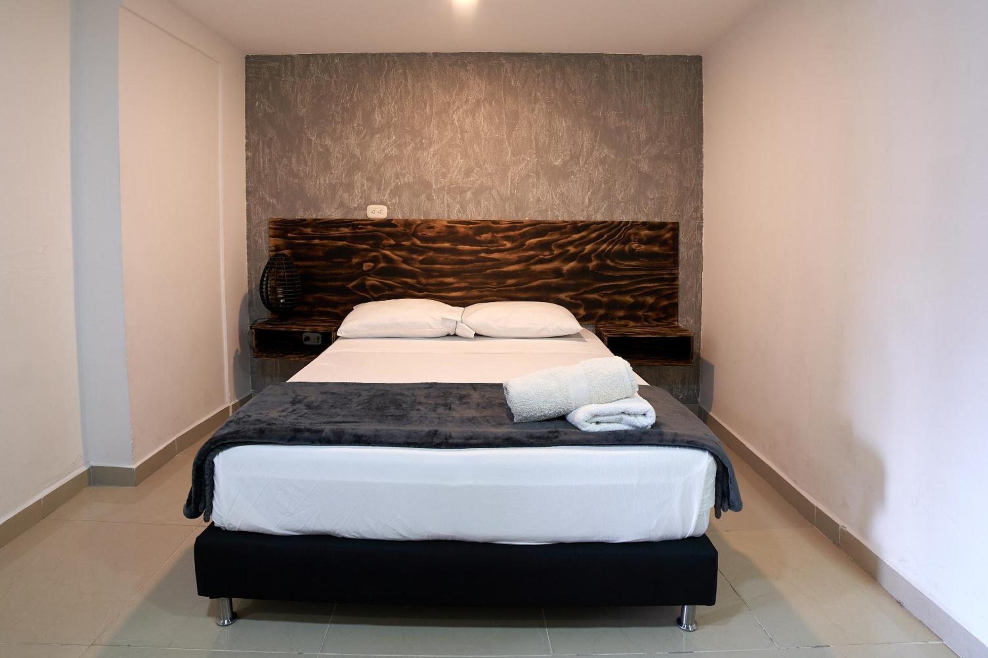 Farum Hotel Medellin Exterior photo